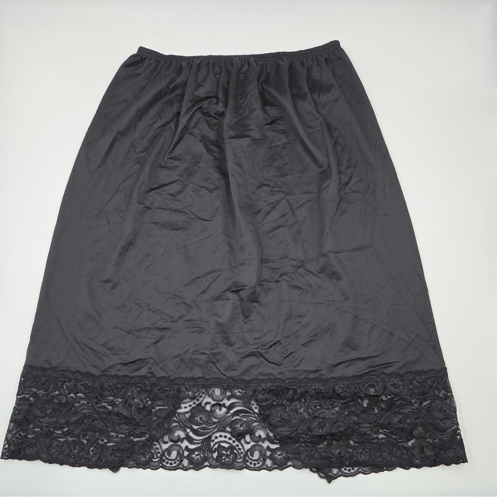 Vanity Fair Slip Skirt Women's Size S Black Lace Nylon USA 22" Granny Chic